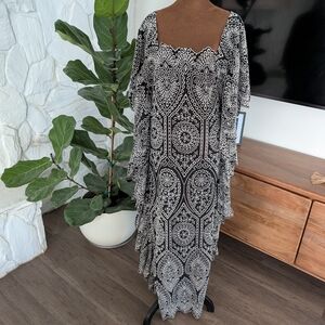 Jen's Pirate Booty La Sagrada Embroidered Black and White Patterned Dress Size M